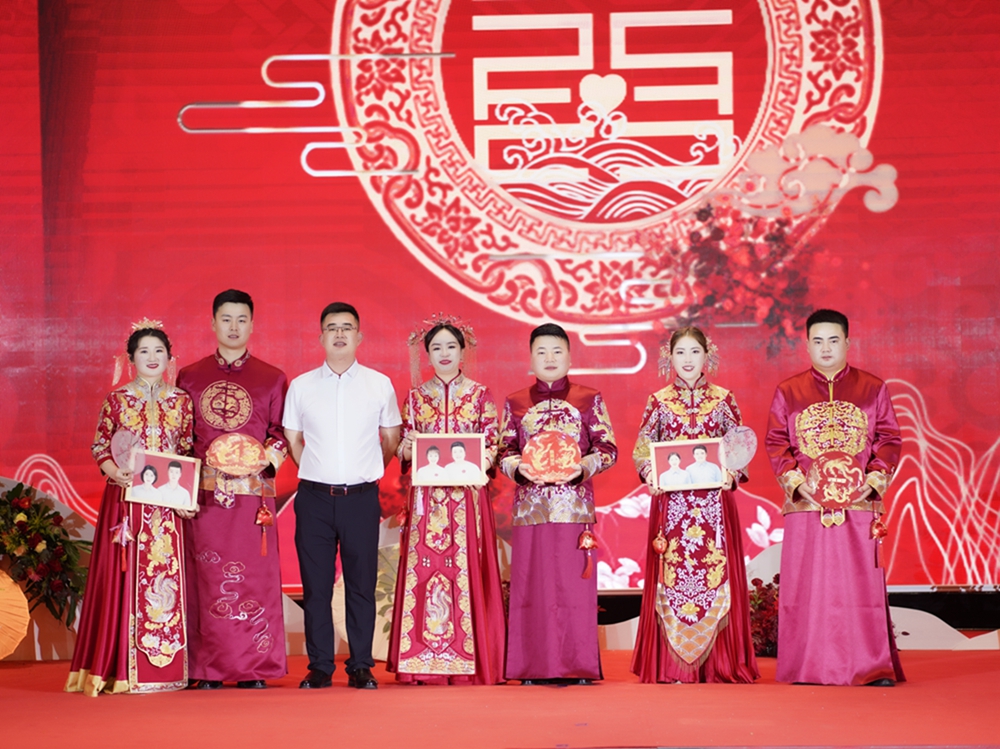 【幸福鐵建，一路黔行】中鐵十五局城建公司集體婚禮(圖12)